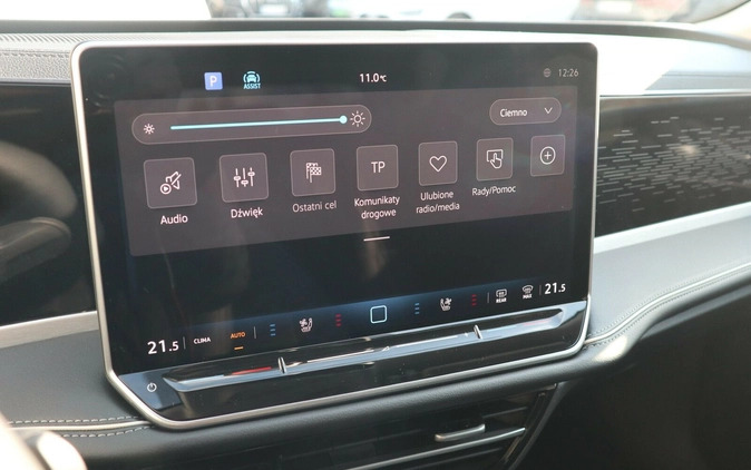 Volkswagen Passat cena 188190 przebieg: 8, rok produkcji 2024 z Olsztyn małe 301